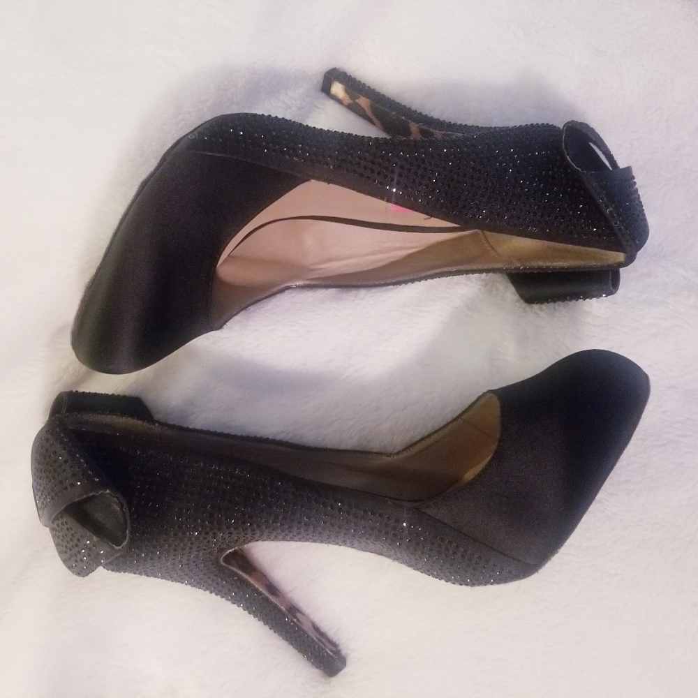 Betsey Johnson Heel